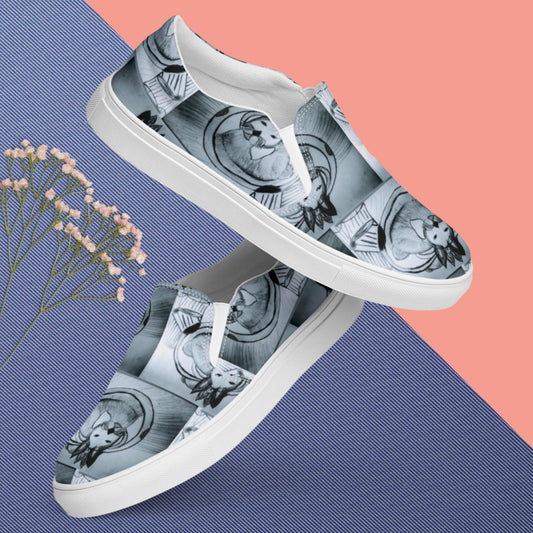 Women’s slip-on canvas shoes